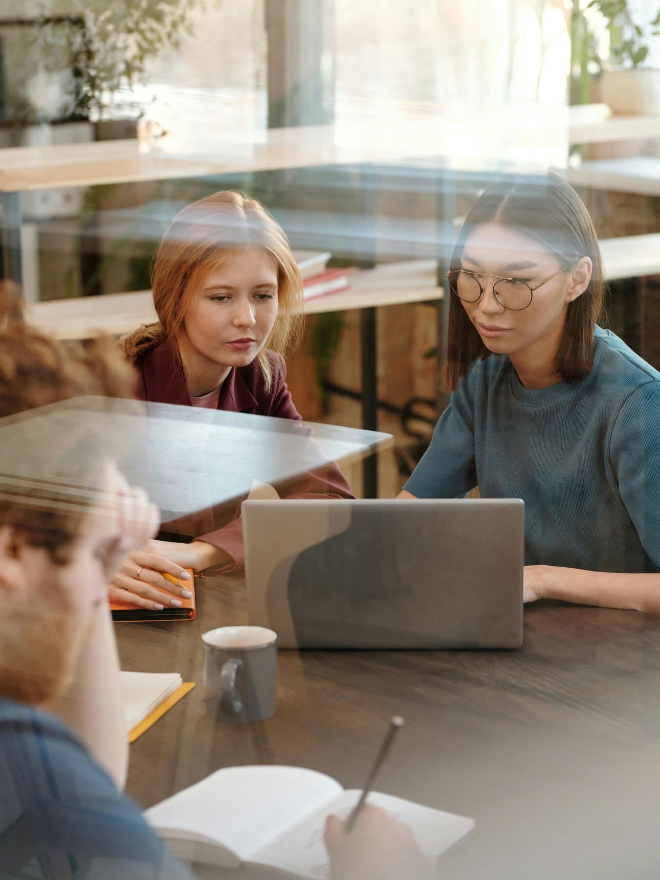 HR Services — Global REiH